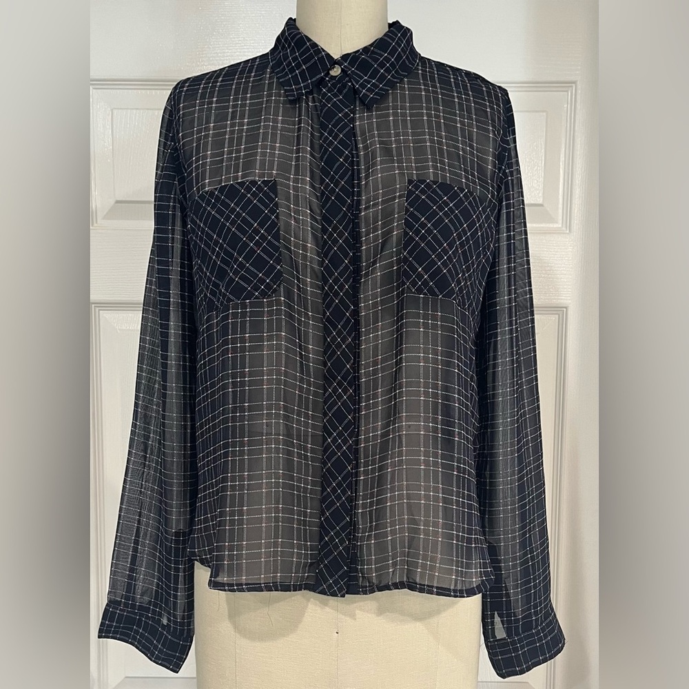 Wild blue chiffon navy plaid buttonup sz M